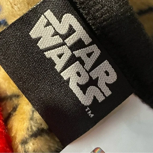 Star Wars Chewbacca 42 x 52 Plush Throw Blanket - Picture 5 of 7